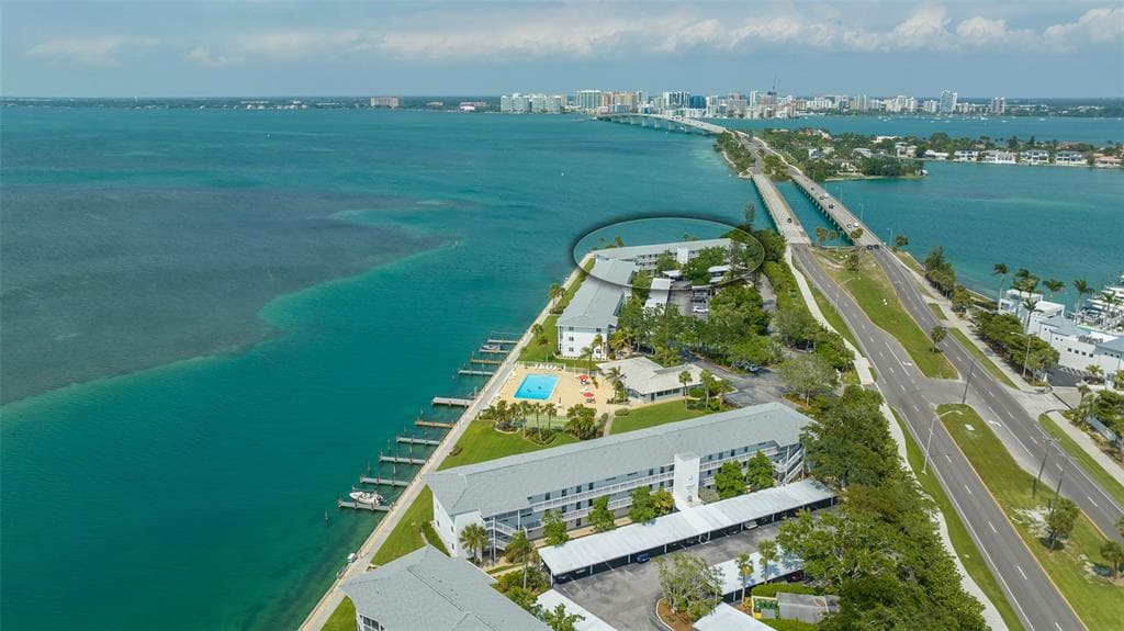 777 JOHN RINGLING BOULEVARD 32 photo 2