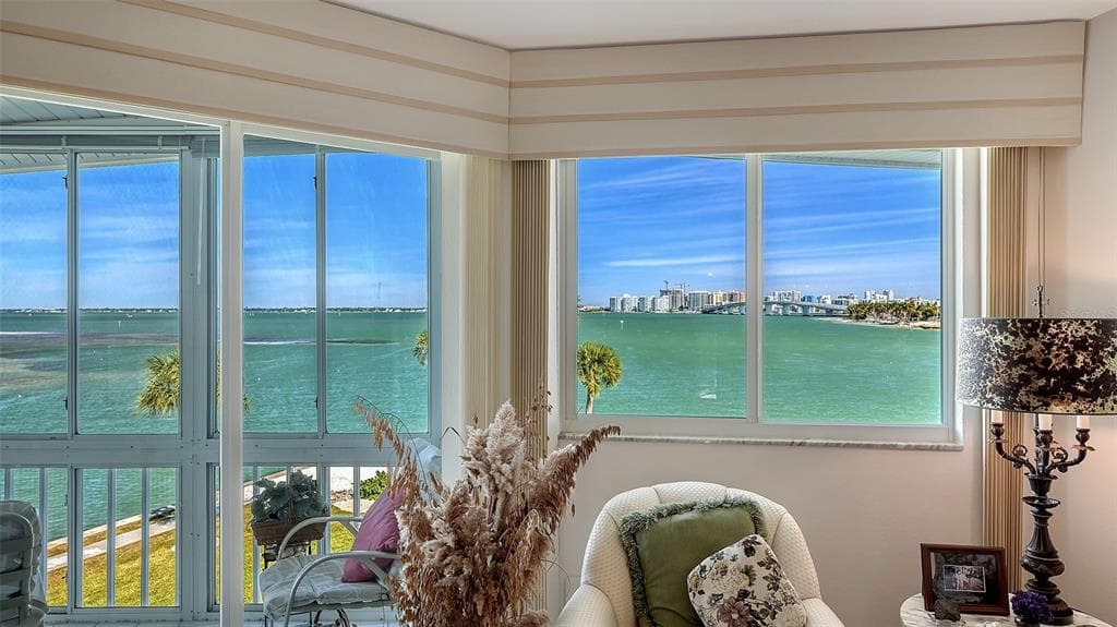 777 JOHN RINGLING BOULEVARD 32 photo 4