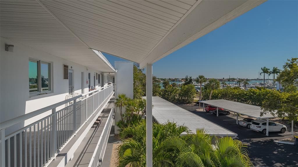 777 JOHN RINGLING BOULEVARD 32 photo 8