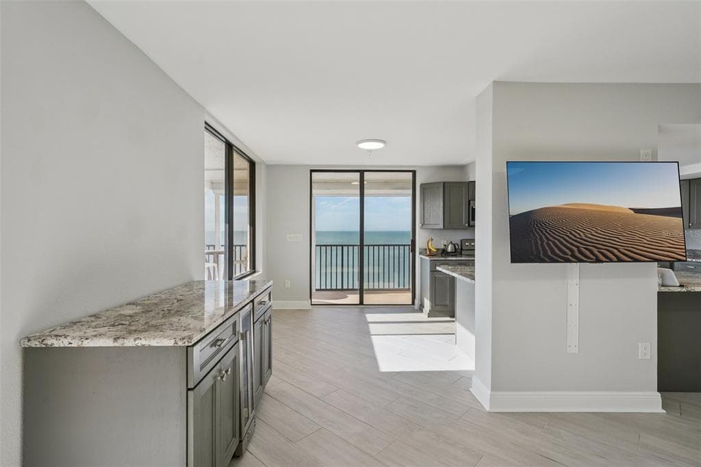 15316 GULF BOULEVARD 801 photo 13