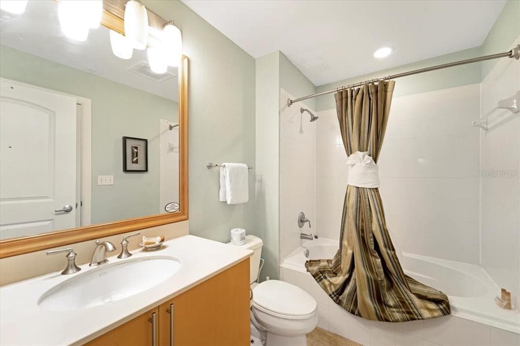 1925 S ATLANTIC AVENUE 502 photo 13