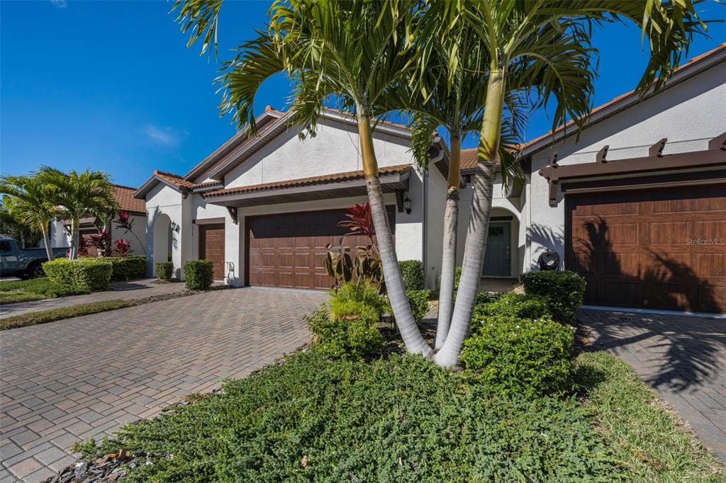 5314 STOIC VALE DRIVE photo 8