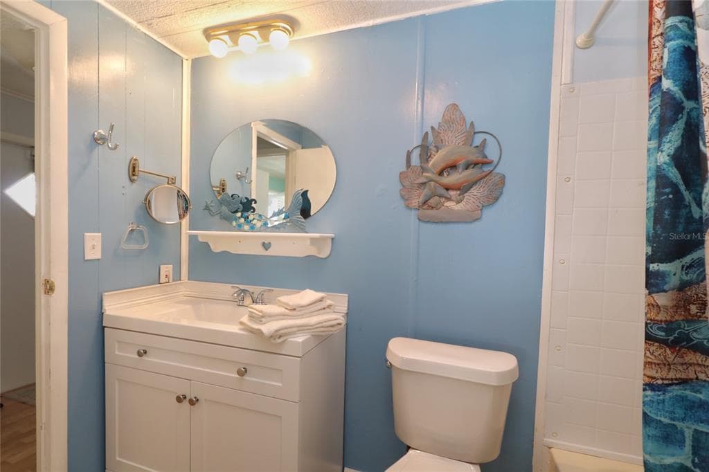 107 E SAINT JOHNS WAY photo 11