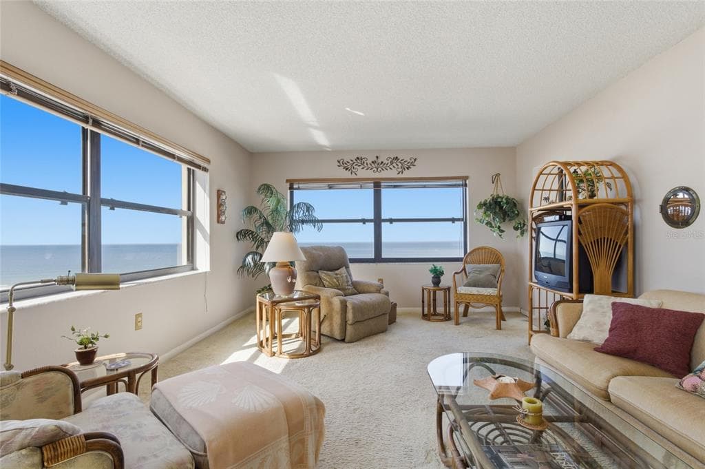1270 GULF BOULEVARD 801 photo 7