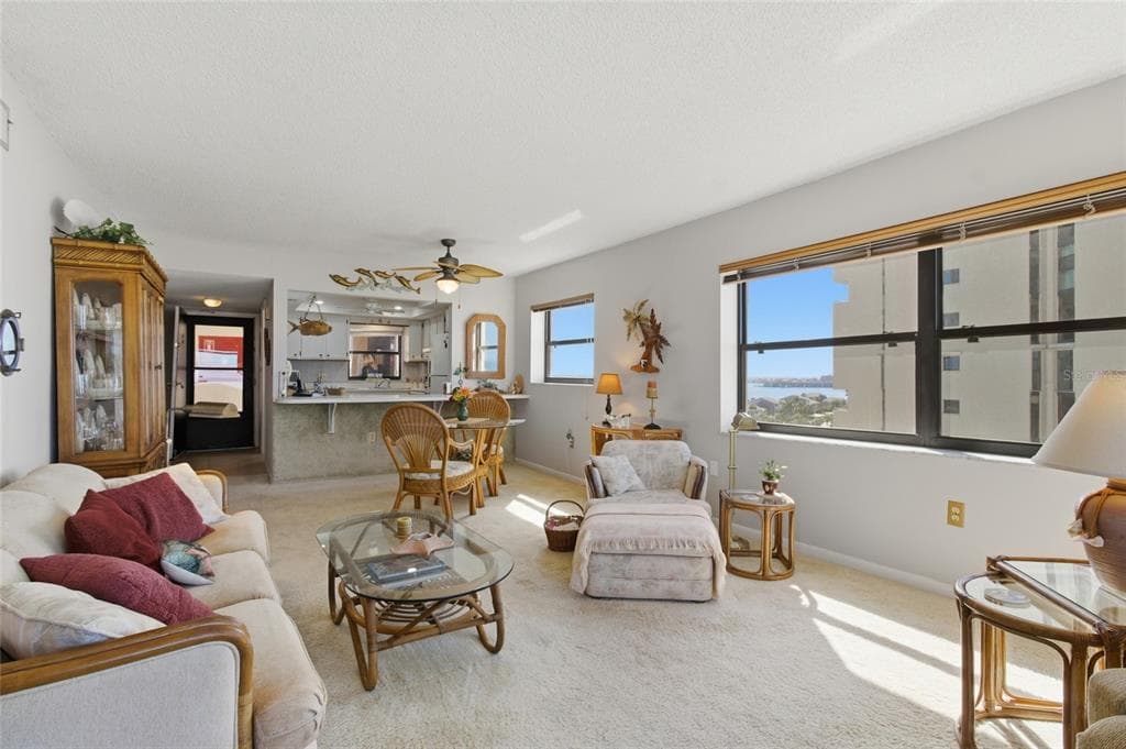 1270 GULF BOULEVARD 801 photo 9