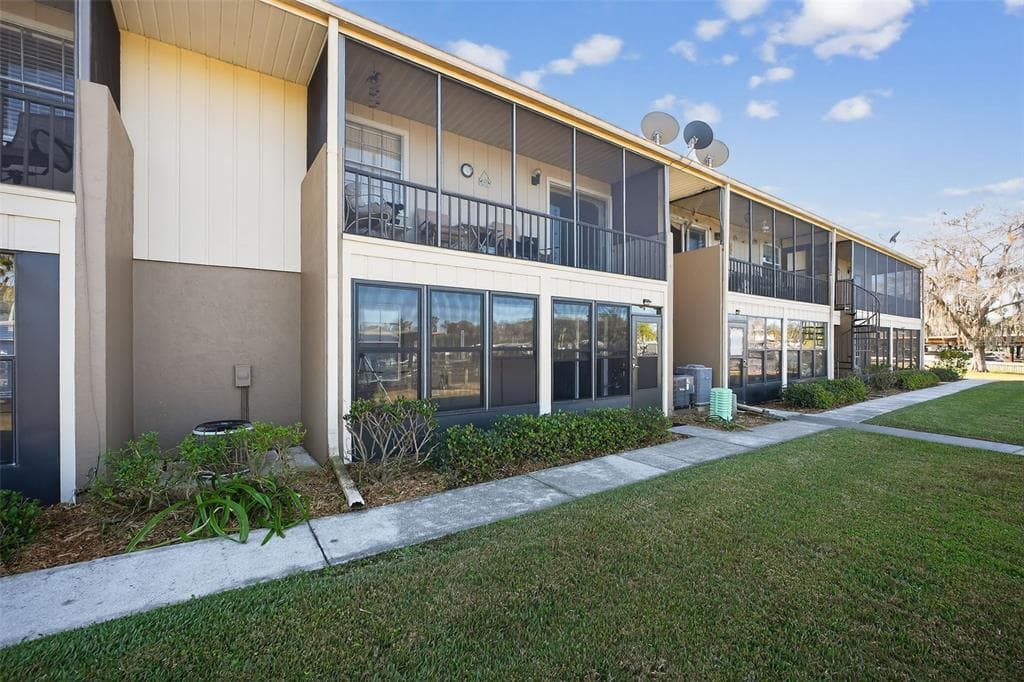 1640 JUNO TRAIL 102A photo 7