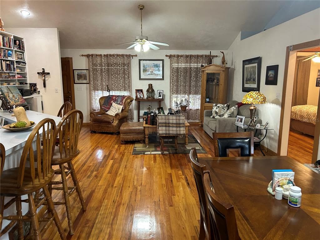 55730 HOLIDAY CIRCLE photo 13