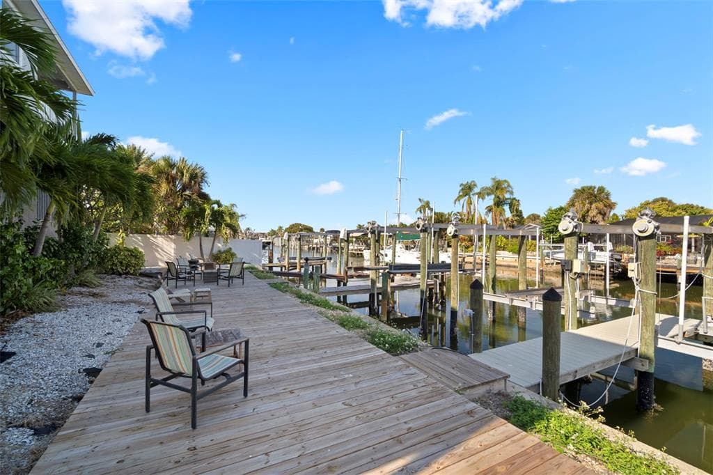 1013 APOLLO BEACH BOULEVARD 203 photo 8