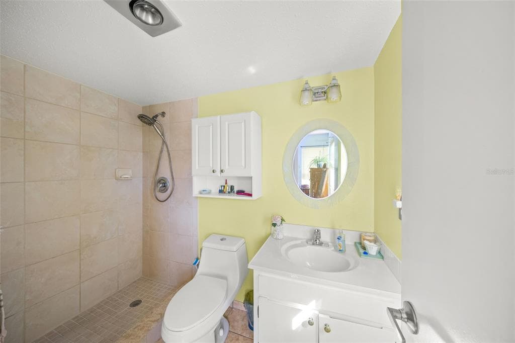 7193 W COUNTRY CLUB DRIVE N 237 photo 23