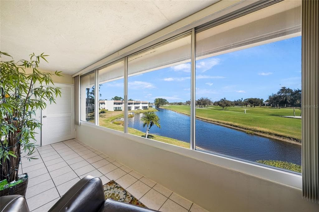 7193 W COUNTRY CLUB DRIVE N 237 photo 8