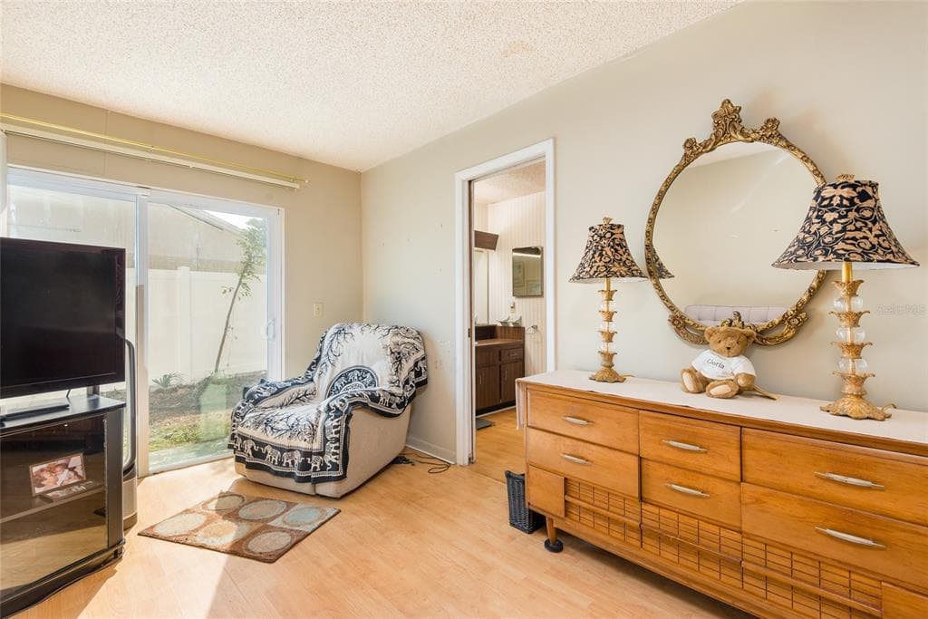 6809 TWELVE OAKS BOULEVARD photo 22