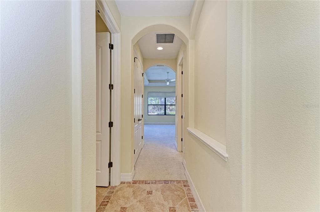 650 CRANE PRAIRIE WAY photo 23