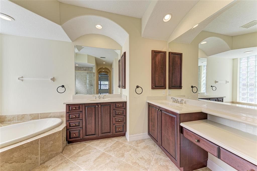 650 CRANE PRAIRIE WAY photo 24