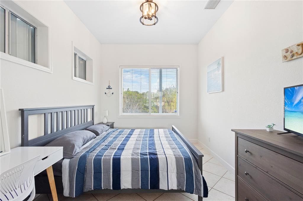 1380 AQUA VIEW LANE photo 24