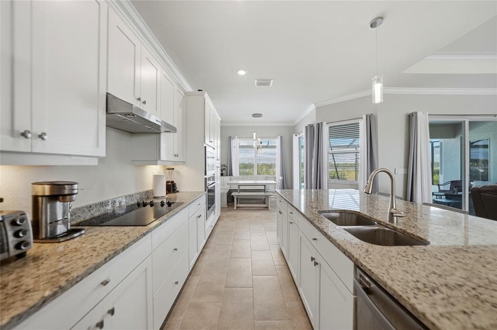 15240 SPANISH POINT DRIVE photo 15