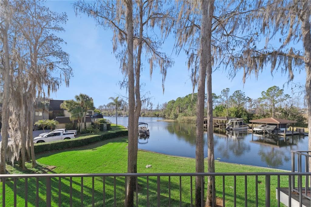 6204 MASTERS BOULEVARD 202 photo 8