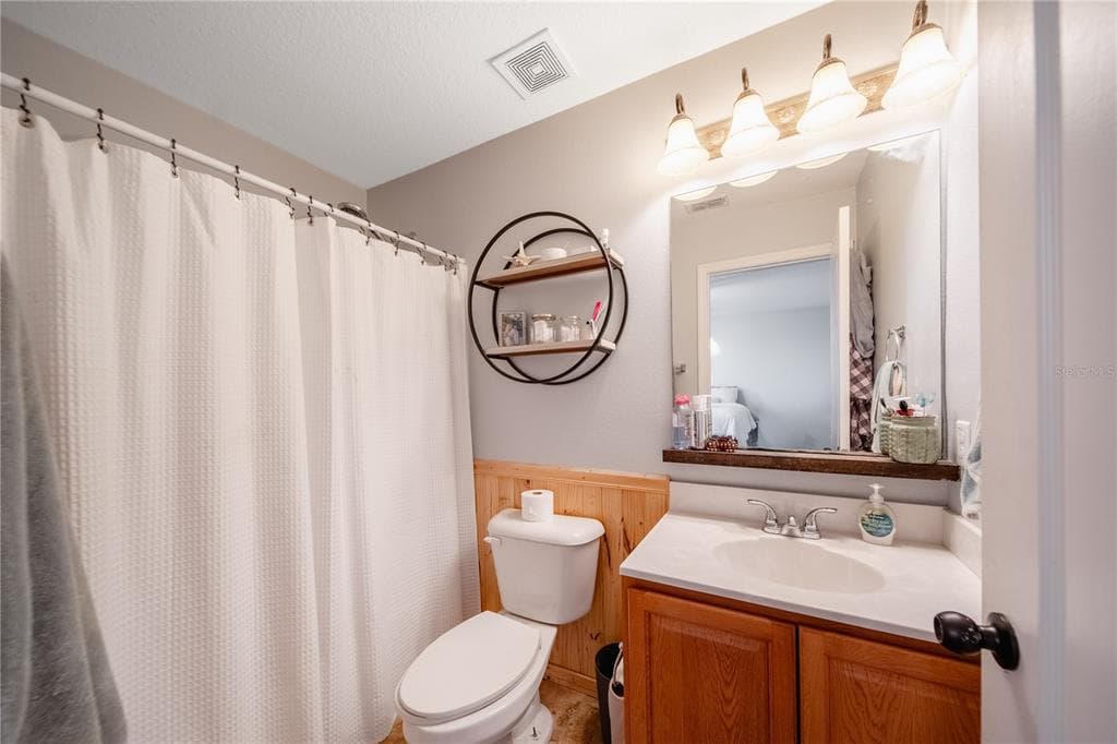 2724 SUNCOAST LAKES BOULEVARD photo 23