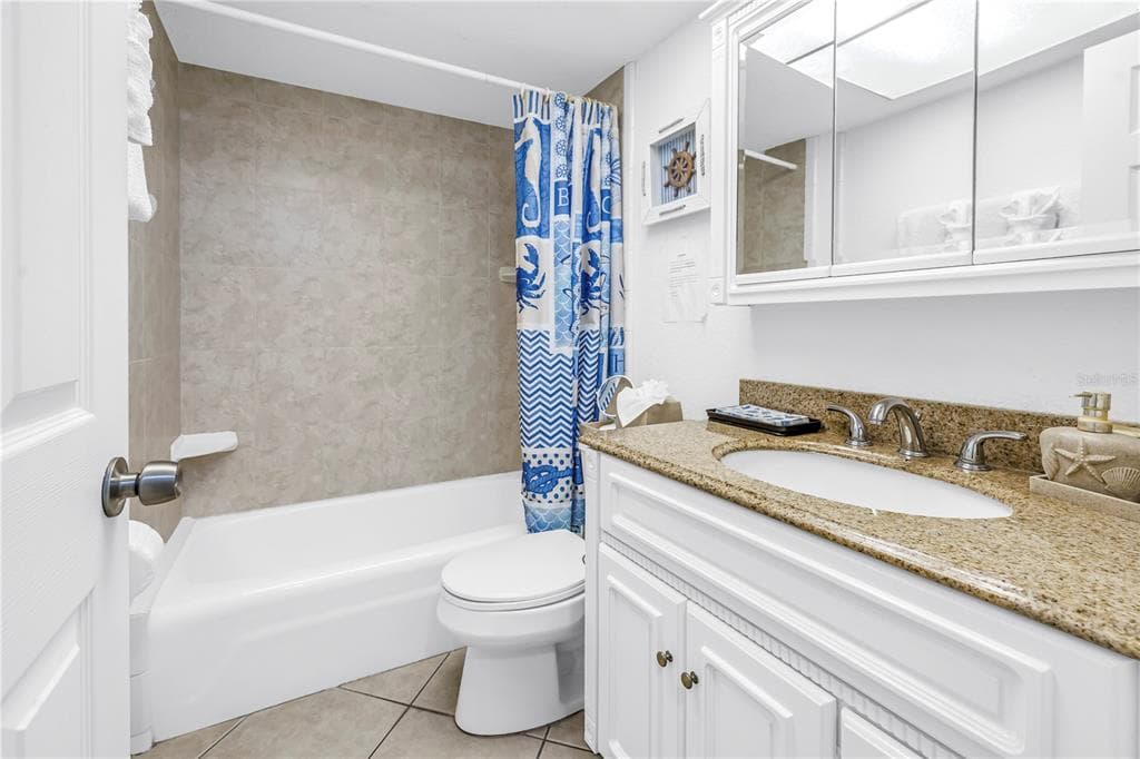 10265 GULF BOULEVARD B315 photo 18