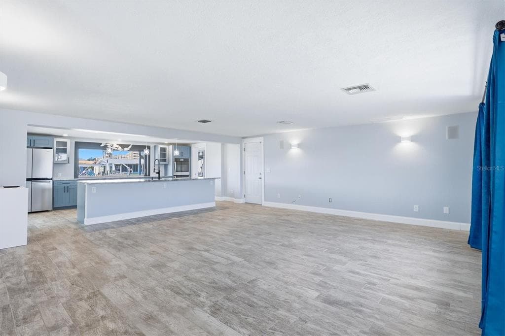 13701 MARIA DRIVE photo 13