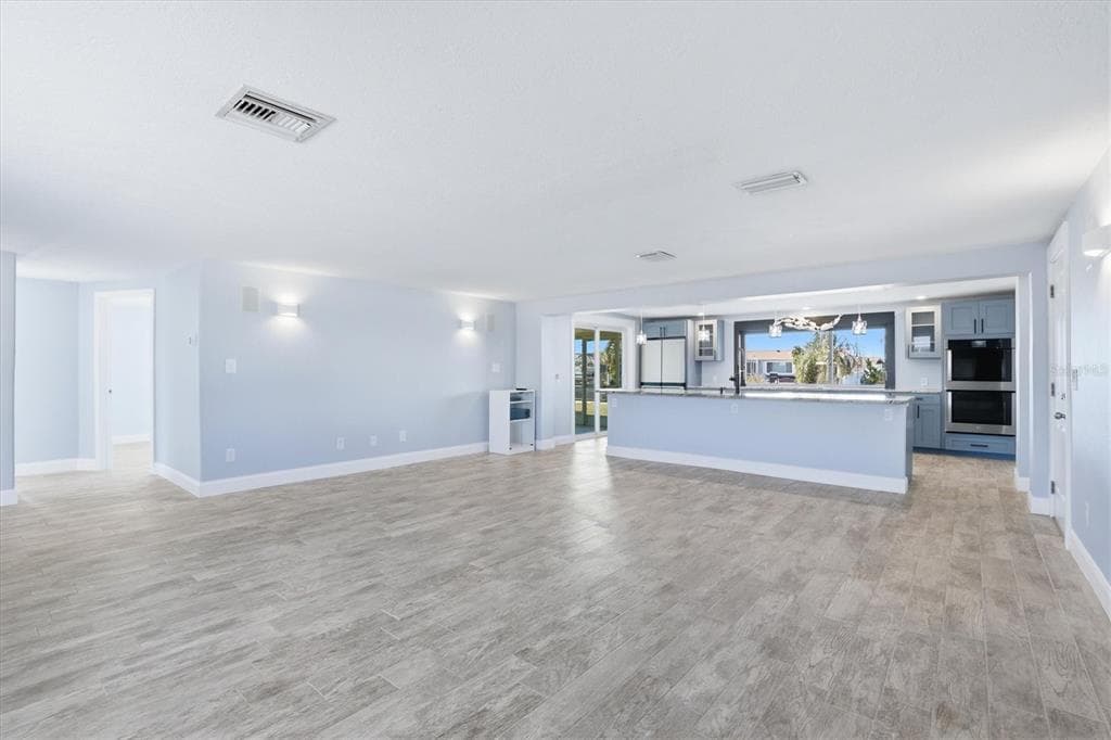 13701 MARIA DRIVE photo 14