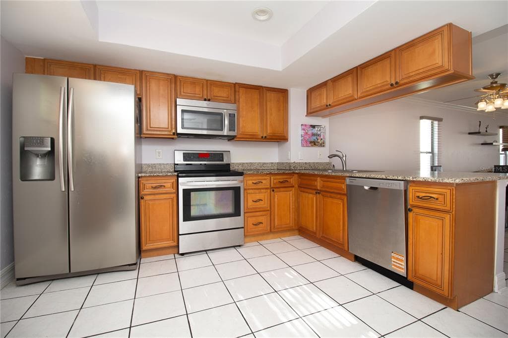 12140 CAPRI CIRCLE S 709 photo 12