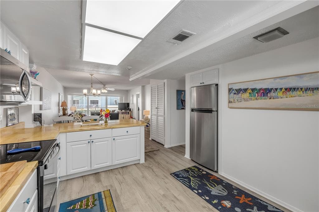 3501 S ATLANTIC AVENUE 2060 photo 9