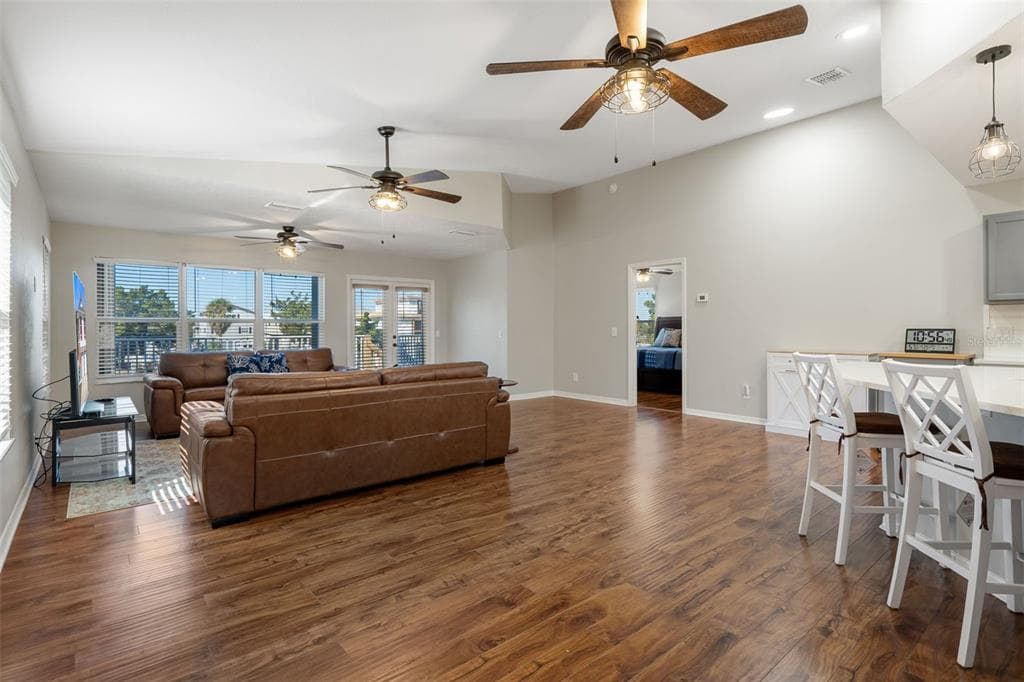 3209 ROSE ARBOR DRIVE photo 16