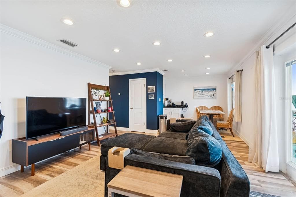 5110 COQUINA KEY DRIVE SE C photo 12
