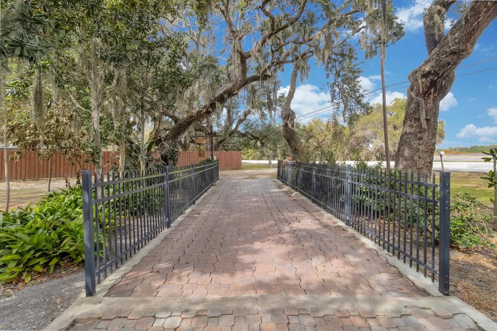 5870 ALLIGATOR LAKE SHORE W photo 7