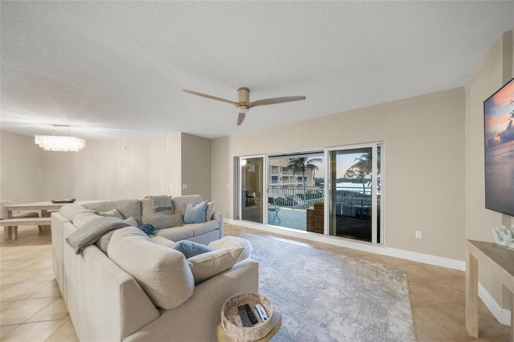 14021 BELLAGIO WAY 309 photo 14