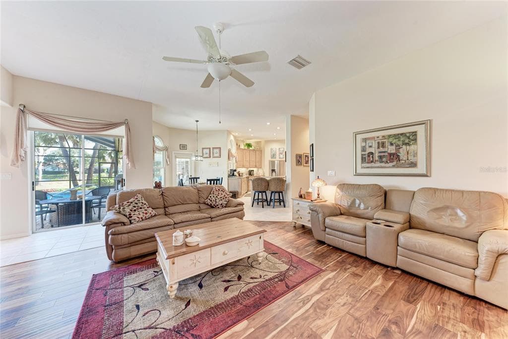 8383 CYPRESS HOLLOW DRIVE photo 9