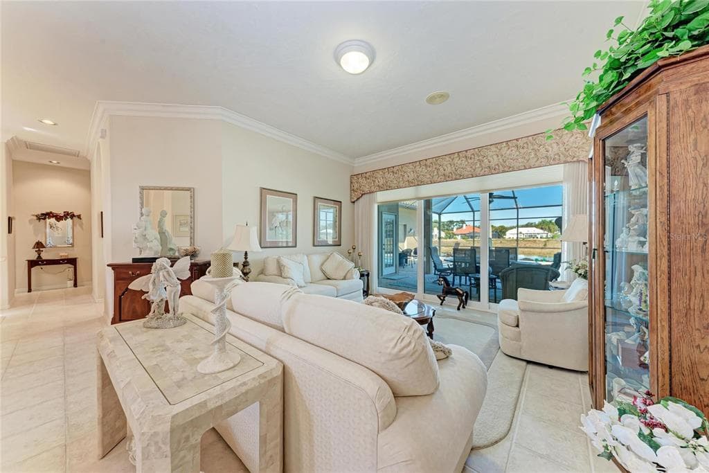 8383 CYPRESS HOLLOW DRIVE photo 11