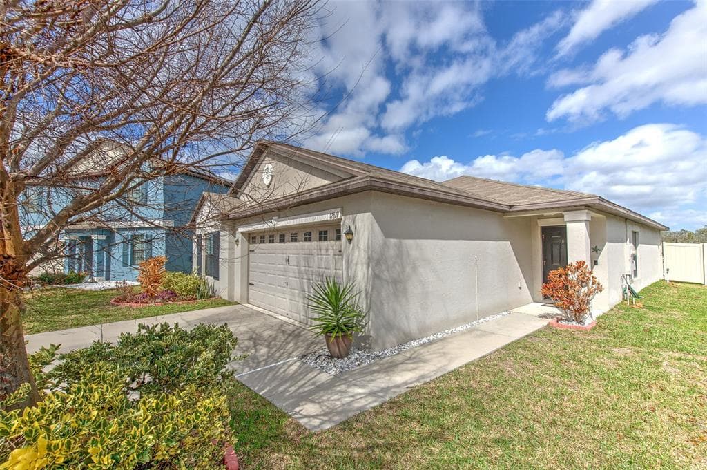12619 LEMON PEPPER DRIVE photo 3