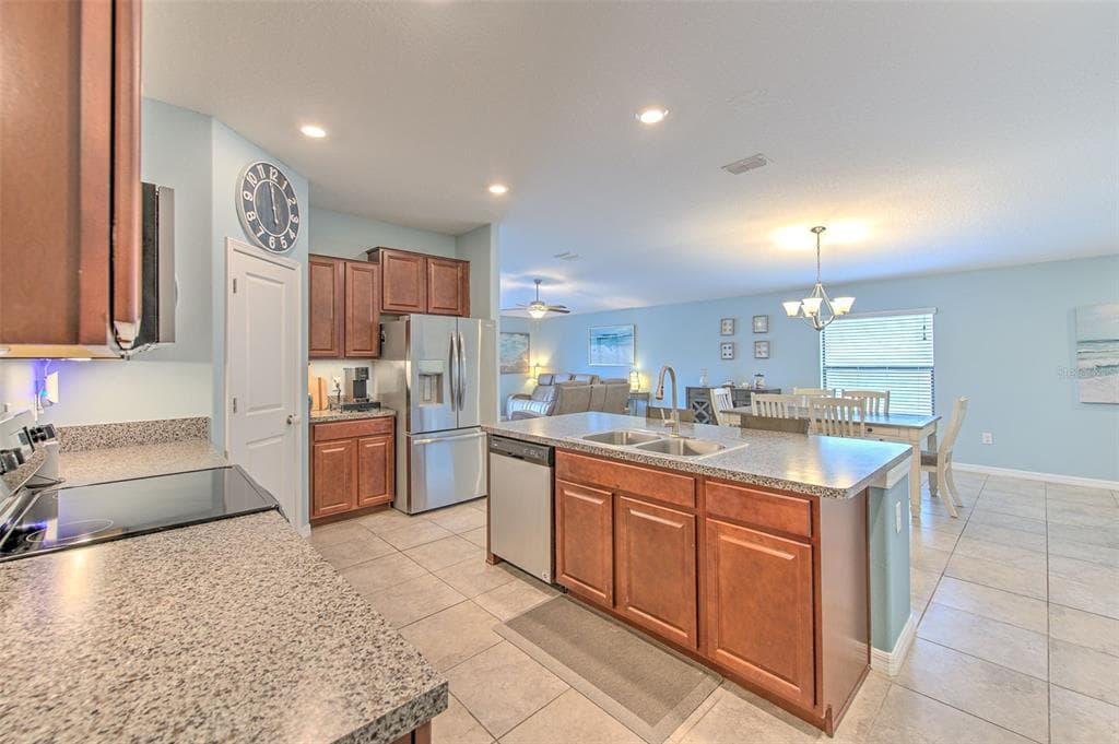 12619 LEMON PEPPER DRIVE photo 19