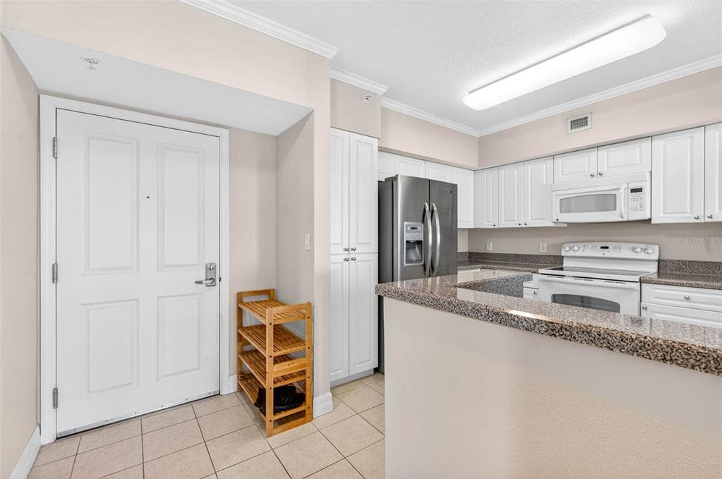 4516 SEAGULL DRIVE 714 photo 6