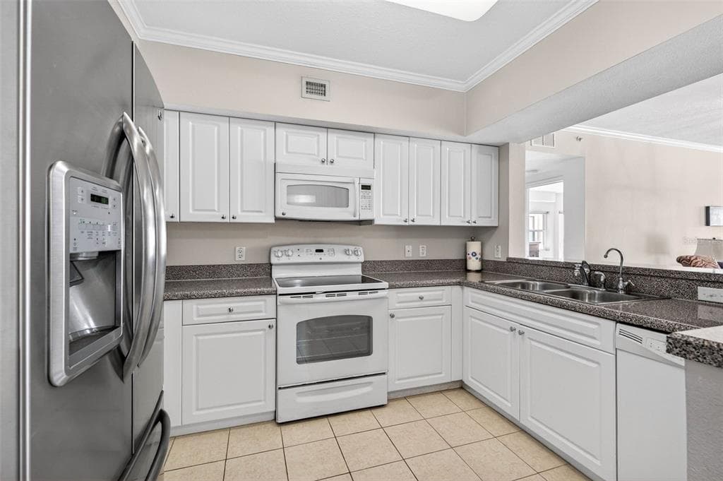 4516 SEAGULL DRIVE 714 photo 10