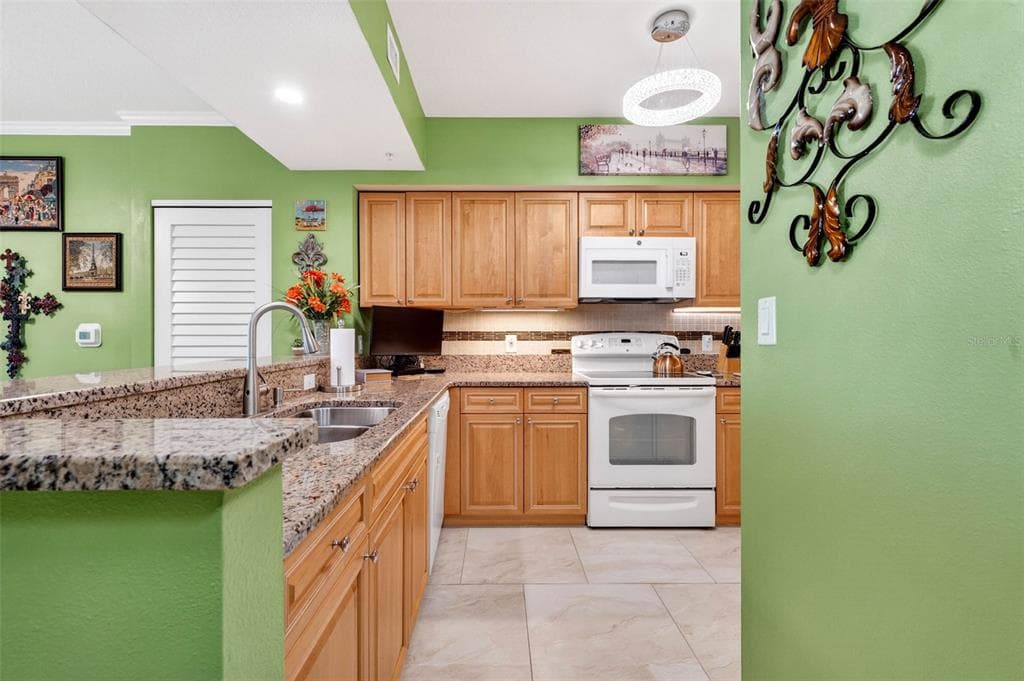 4516 SEAGULL DRIVE 719 photo 8