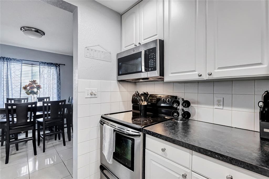 350 79TH AVENUE N 238 photo 10