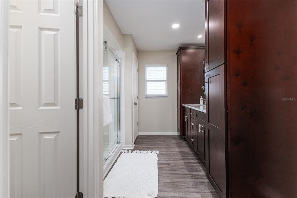 411 EDGEWATER DRIVE photo 23