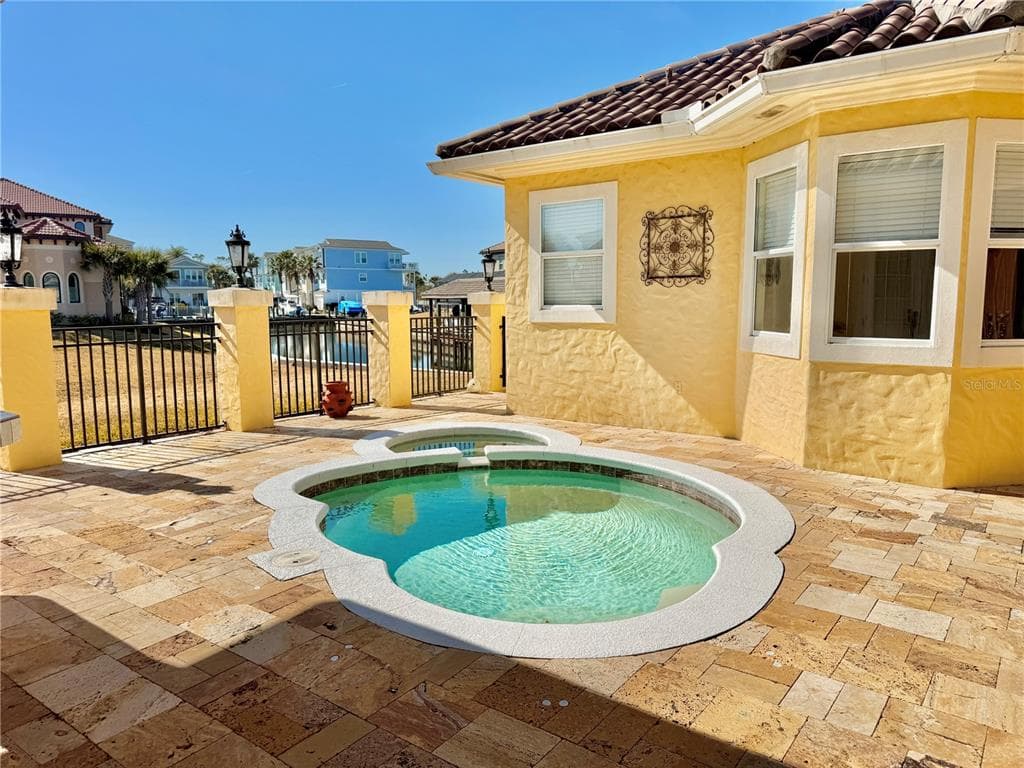 88 HIDDEN COVE photo 7