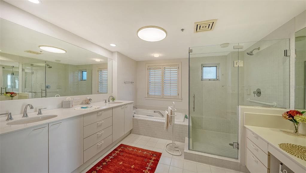 2450 HARBOURSIDE DRIVE 234 photo 25