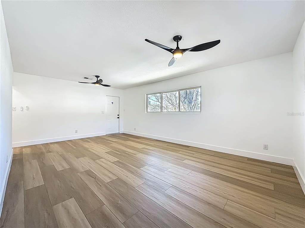 6108 OAK RIDGE AVENUE photo 21