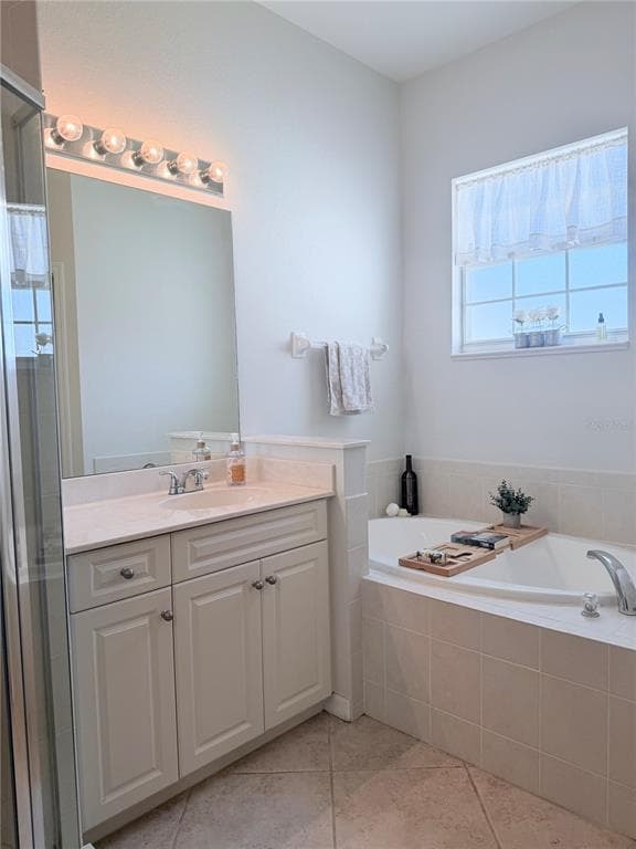 1708 TRIANO CIRCLE 1708 photo 24