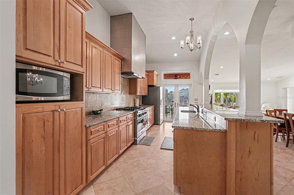 840 3RD AVENUE S photo 8