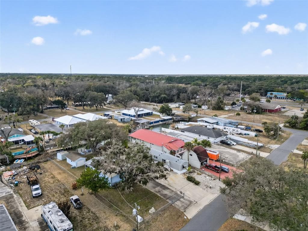 153 GARY AVENUE photo 16