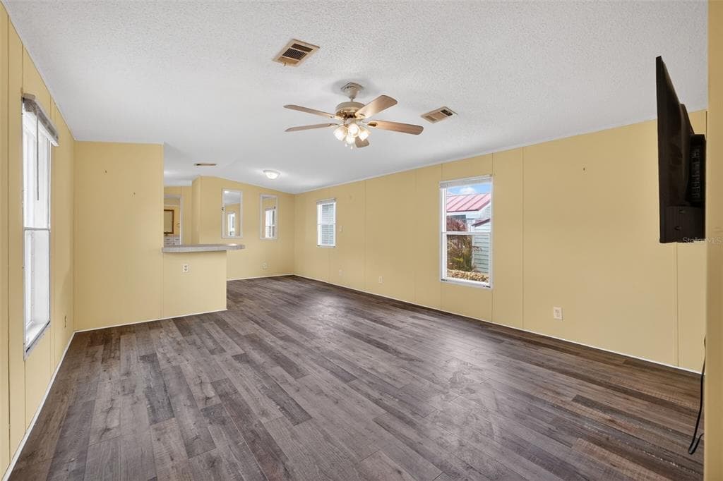 153 GARY AVENUE photo 24