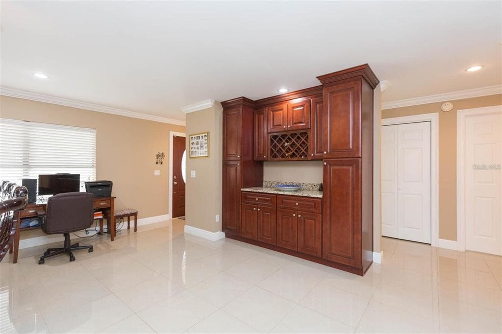 6512 MANILA PALM WAY photo 8