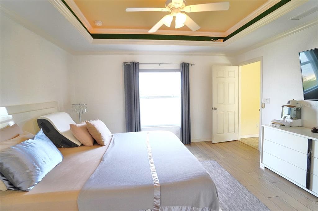 12760 SW LAKE SIDE DRIVE photo 20