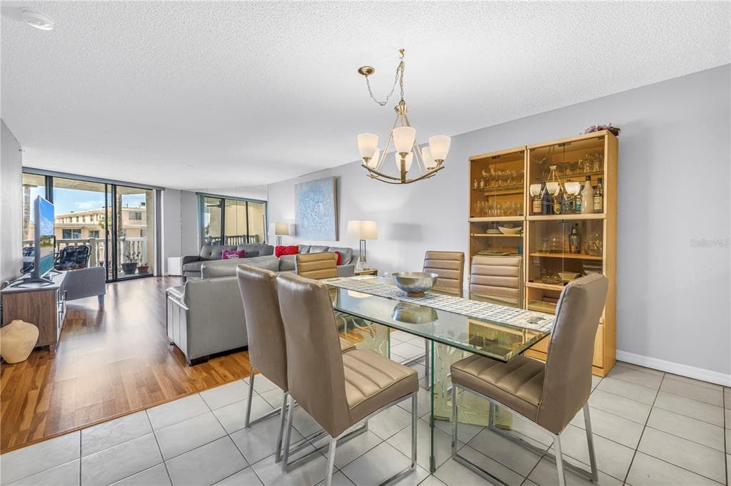 6650 SUNSET WAY 105 photo 11