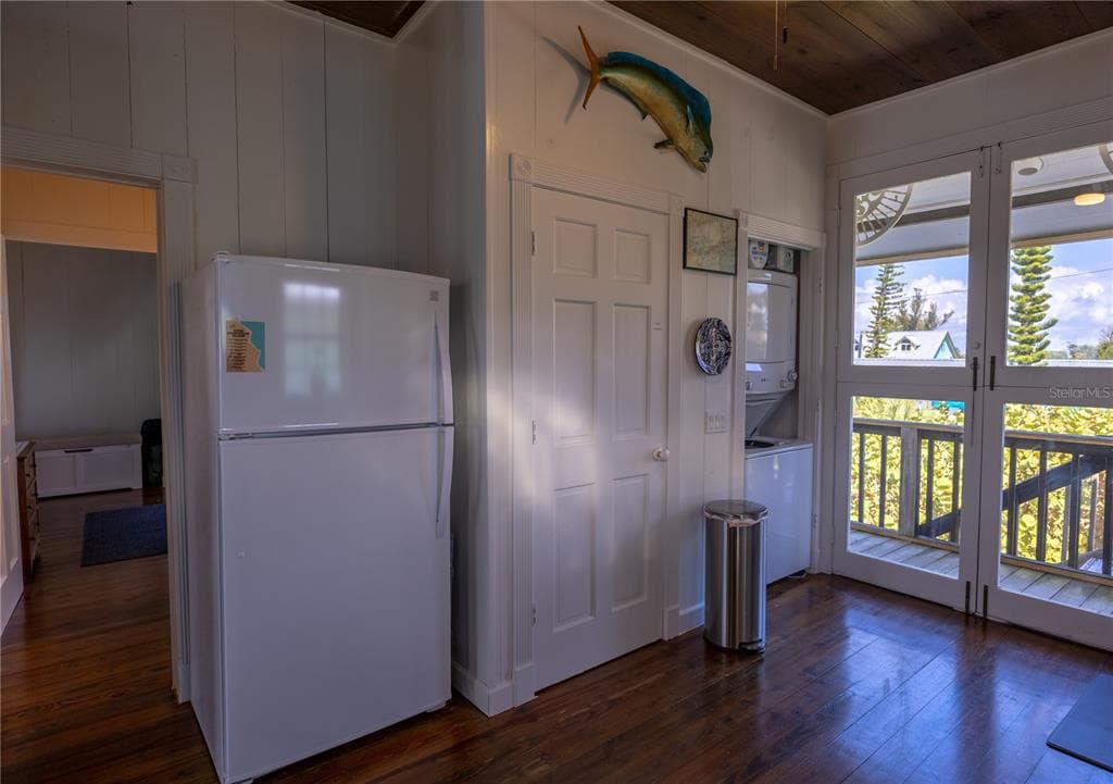 8796 GRAND AVENUE photo 13